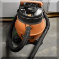 T03. Ridgid wet/dry vac. 